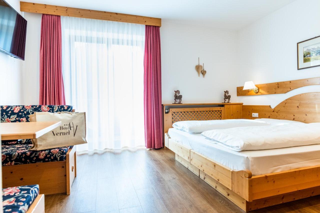 Hotel Vernel Santa Cristina Val Gardena Exterior photo