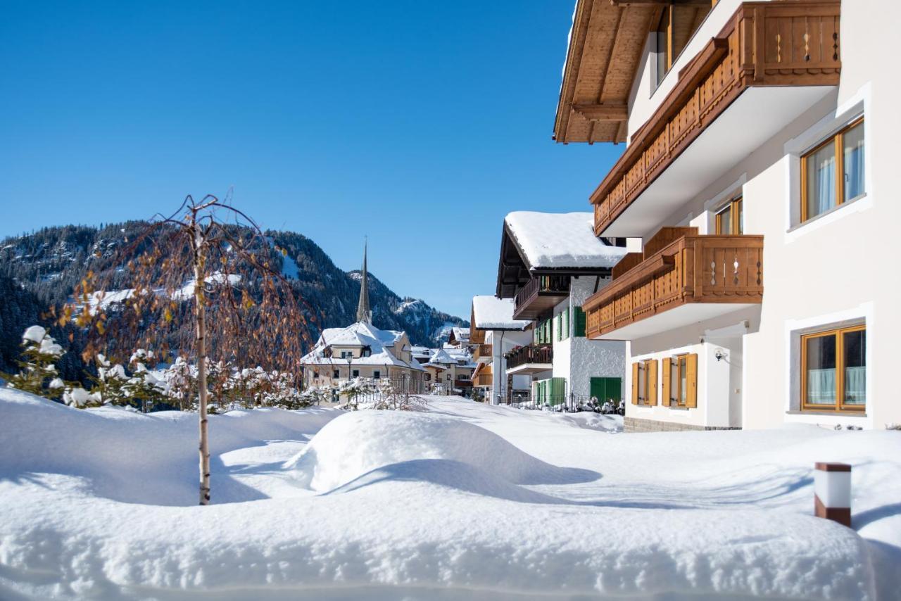 Hotel Vernel Santa Cristina Val Gardena Exterior photo